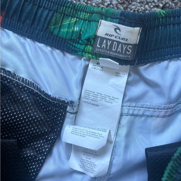 Rip Curl Men’s Swim trunks board Shorts Green Palm & Multicolor Parrot Print lrg - Picture 6 of 7